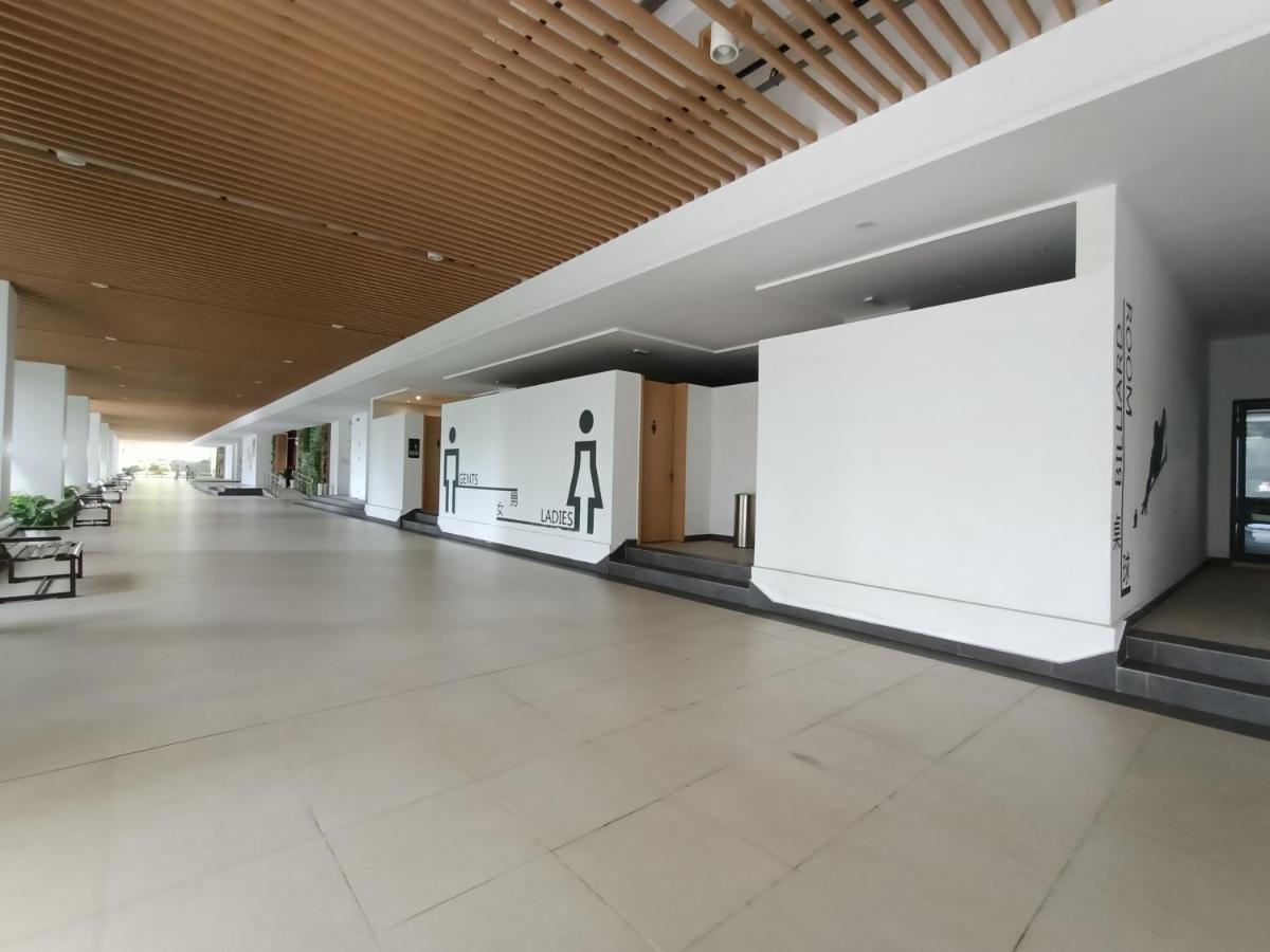 R&F Princess Cove Premium Homestay Famaily Johor Bahru Exterior foto