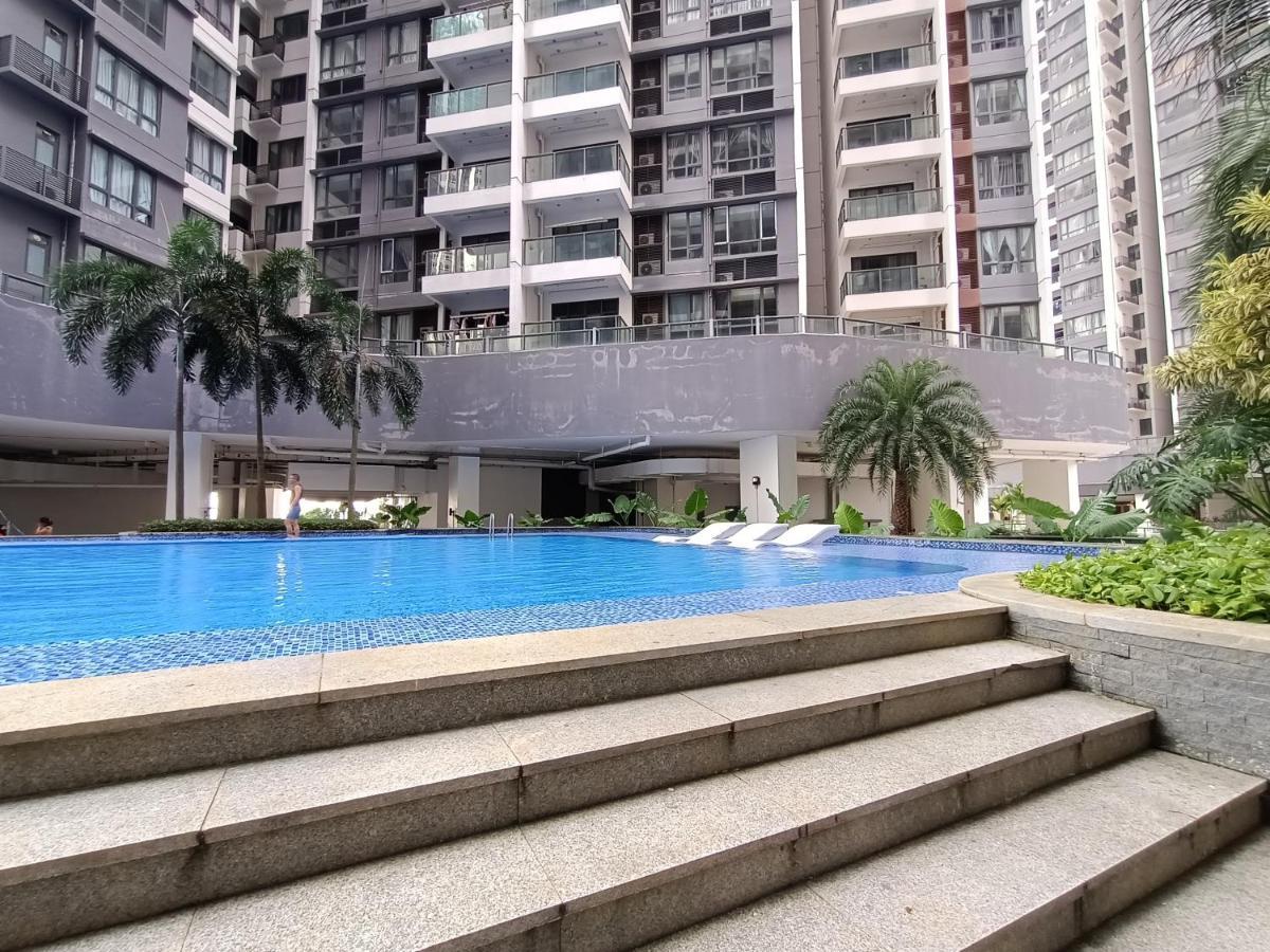 R&F Princess Cove Premium Homestay Famaily Johor Bahru Exterior foto